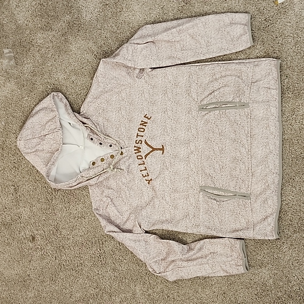 NWOT Yellowstone hoodie